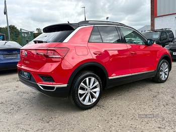 Used Volkswagen T-Roc 2019 for sale - 79566301: Photo