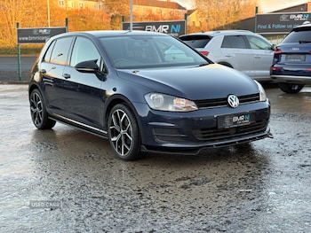 Volkswagen - Golf