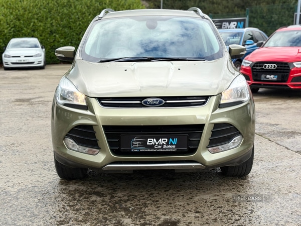 Used Ford Kuga 2015 for sale - 76371829: Photo 2