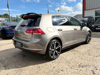 Used Volkswagen Golf 2016 for sale - 79577930: Photo