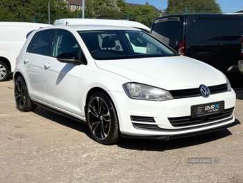 2014 - 1.6 TDI 105 SE 5dr
