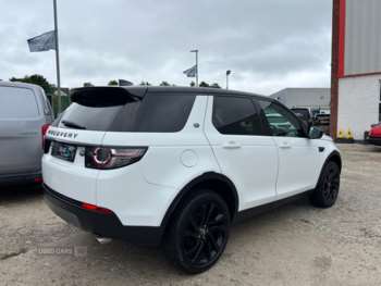 Used Land Rover Discovery Sport 2017 for sale - 75200389: Photo