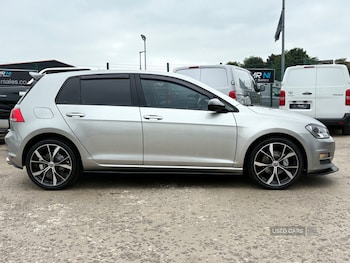 Used Volkswagen Golf 2016 for sale - 75352364: Photo