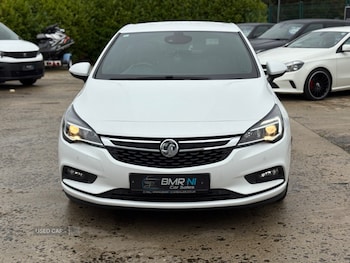 Used Vauxhall Astra 2016 for sale - 76228501: Photo 2