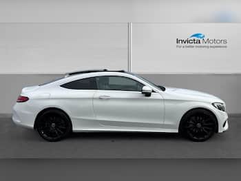 Used Mercedes-Benz C Class 2018 for sale - 79845814: Photo