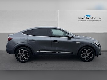Used Renault Arkana 2023 for sale - 79575660: Photo