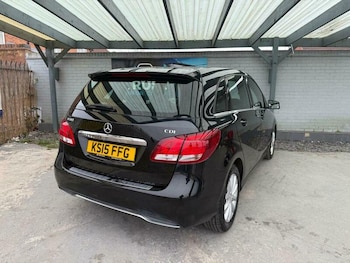 Used Mercedes-Benz B Class 2015 for sale - 79400580: Photo