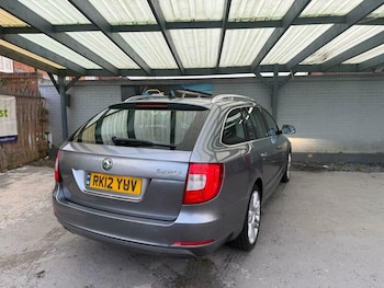 Used Skoda Superb 2012 for sale - 78843893: Photo