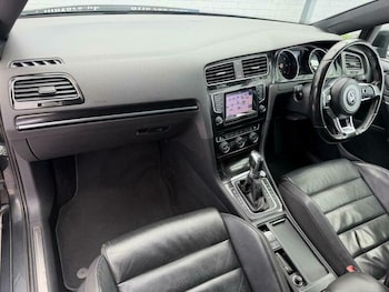Used Volkswagen Golf 2014 for sale - 79371322: Photo