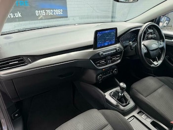 Used Ford Focus 2022 for sale - 79254743: Photo