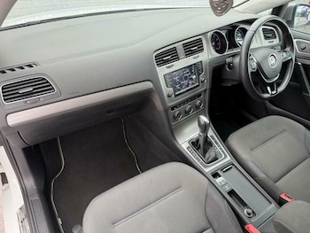 Used Volkswagen Golf 2016 for sale - 78843883: Photo