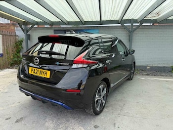 Used Nissan Leaf 2021 for sale - 78964698: Photo
