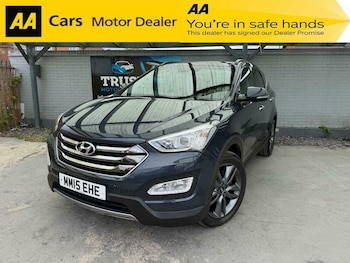 Used Hyundai Santa Fe 2015 for sale - 78843895: Photo