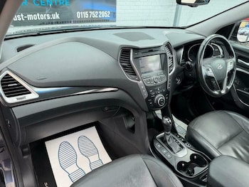 Used Hyundai Santa Fe 2015 for sale - 78843895: Photo
