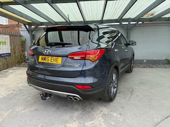 Used Hyundai Santa Fe 2015 for sale - 78843895: Photo