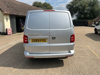 Used Volkswagen Transporter 2020 for sale - 75783198: Photo