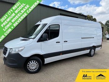 Mercedes-Benz - Sprinter