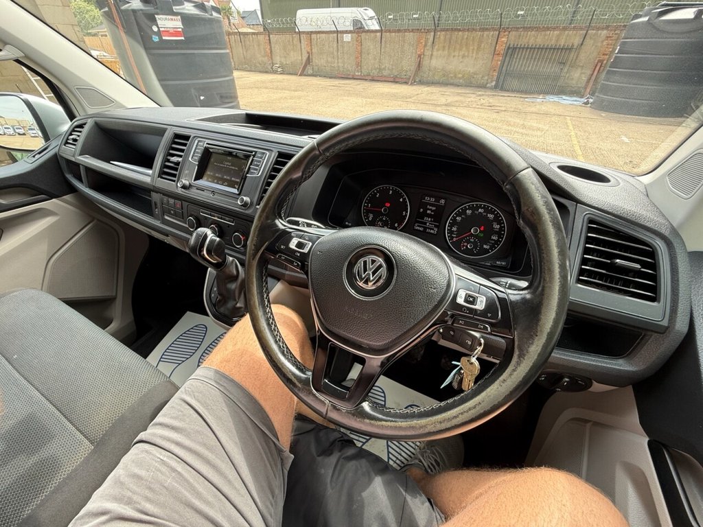 Used Volkswagen Transporter 2018 for sale - 75867861: Photo 19