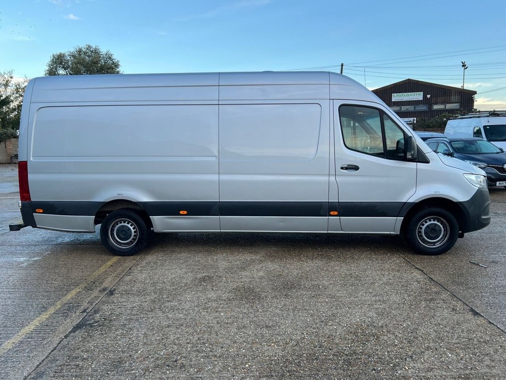 Used Mercedes-Benz Sprinter 2022 for sale - 76333470: Photo 2