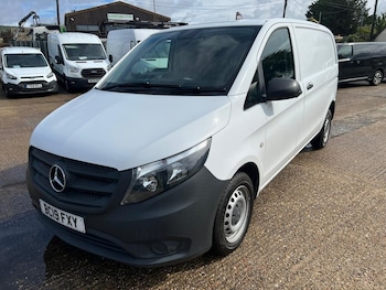 Mercedes-Benz - Vito