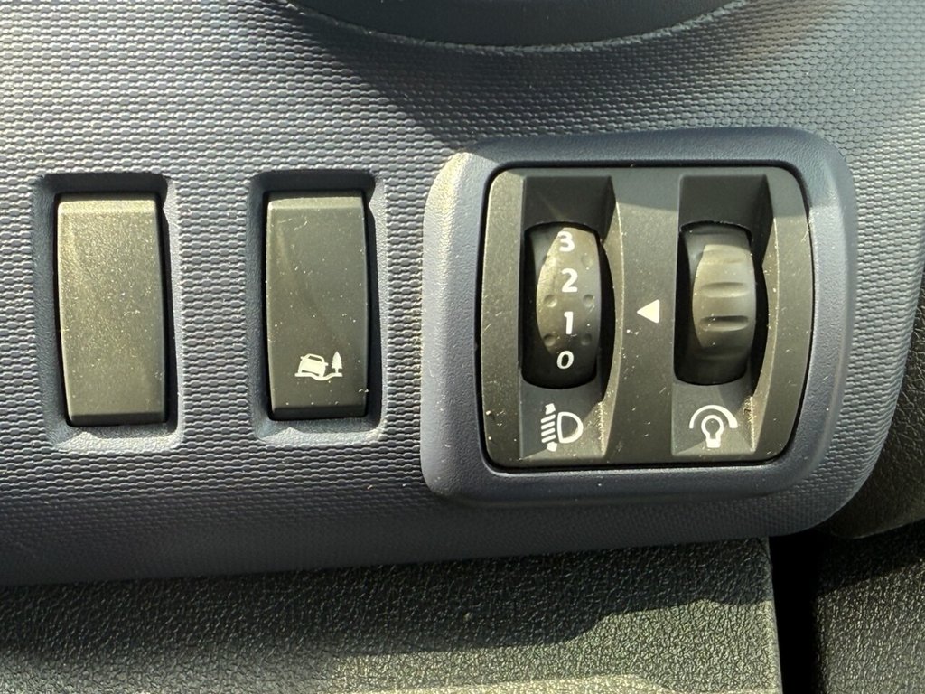 Vehicle 33