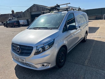 Mercedes-Benz - Vito