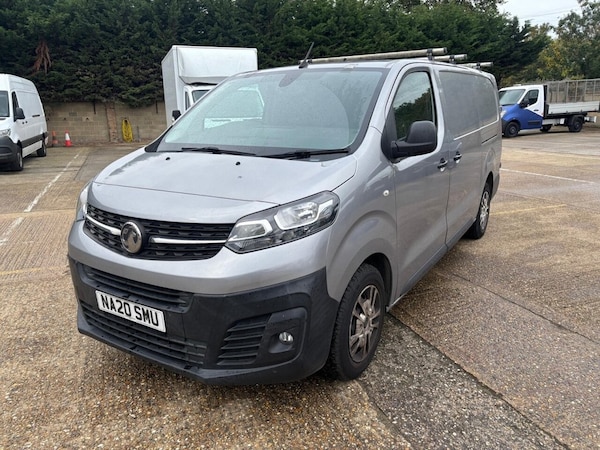 Used Vauxhall Vivaro 2020 for sale - 76132842: Photo 1