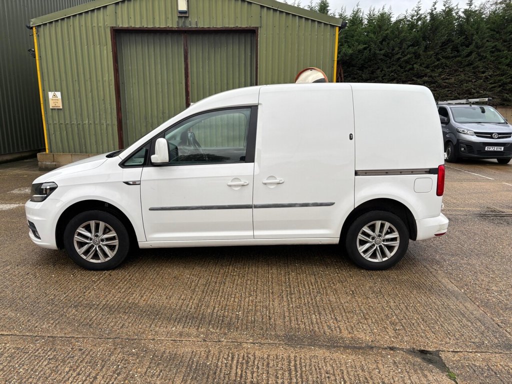 Used Volkswagen Caddy 2018 for sale - 76430412: Photo 2