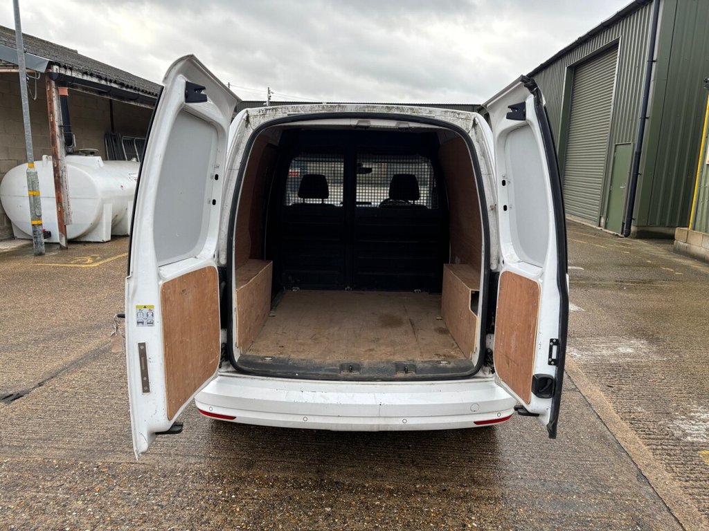 Used Volkswagen Caddy 2018 for sale - 76430412: Photo 4