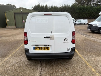 Used Citroen Berlingo 2020 for sale - 75986026: Photo
