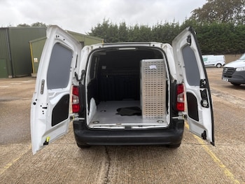 Used Citroen Berlingo 2020 for sale - 75986026: Photo