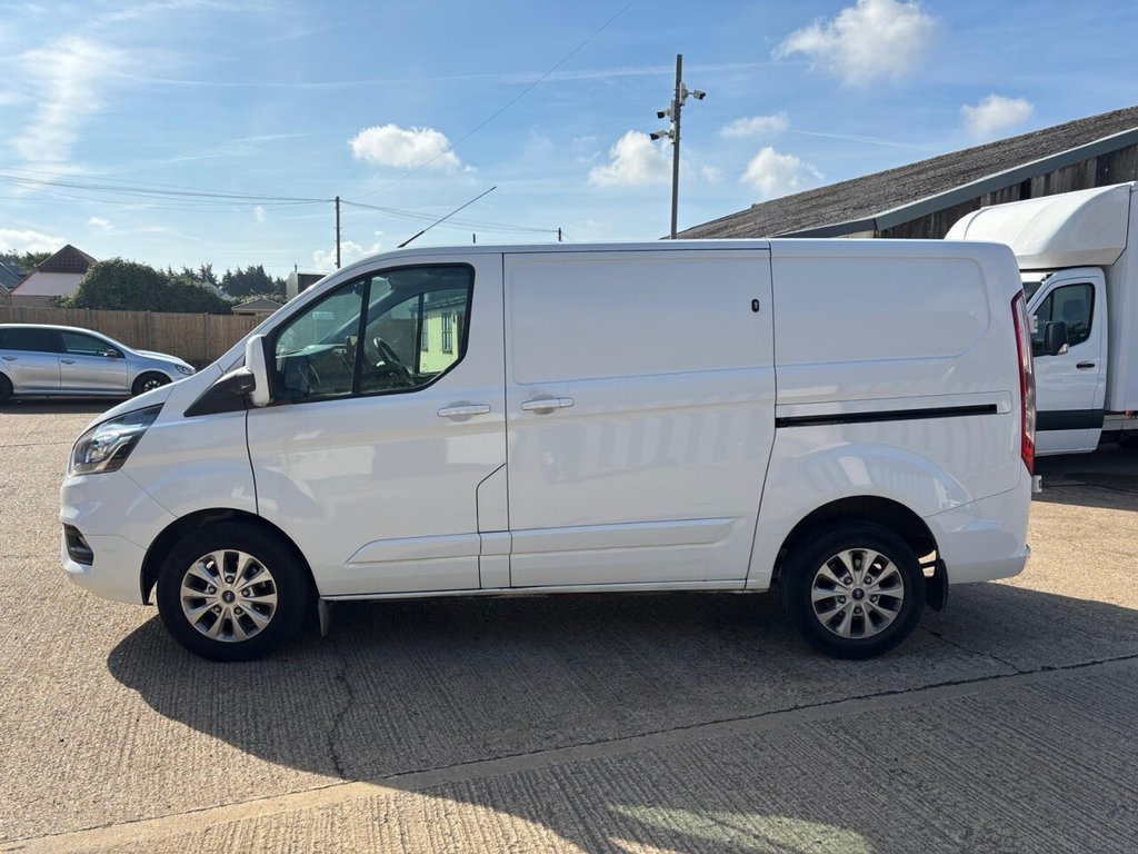 Used Ford Transit Custom 2022 for sale - 76105873: Photo 2