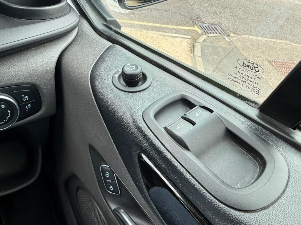 Used Ford Transit Custom 2022 for sale - 76105873: Photo 36