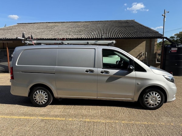 Used Mercedes-Benz Vito 2020 for sale - 76291577: Photo 4