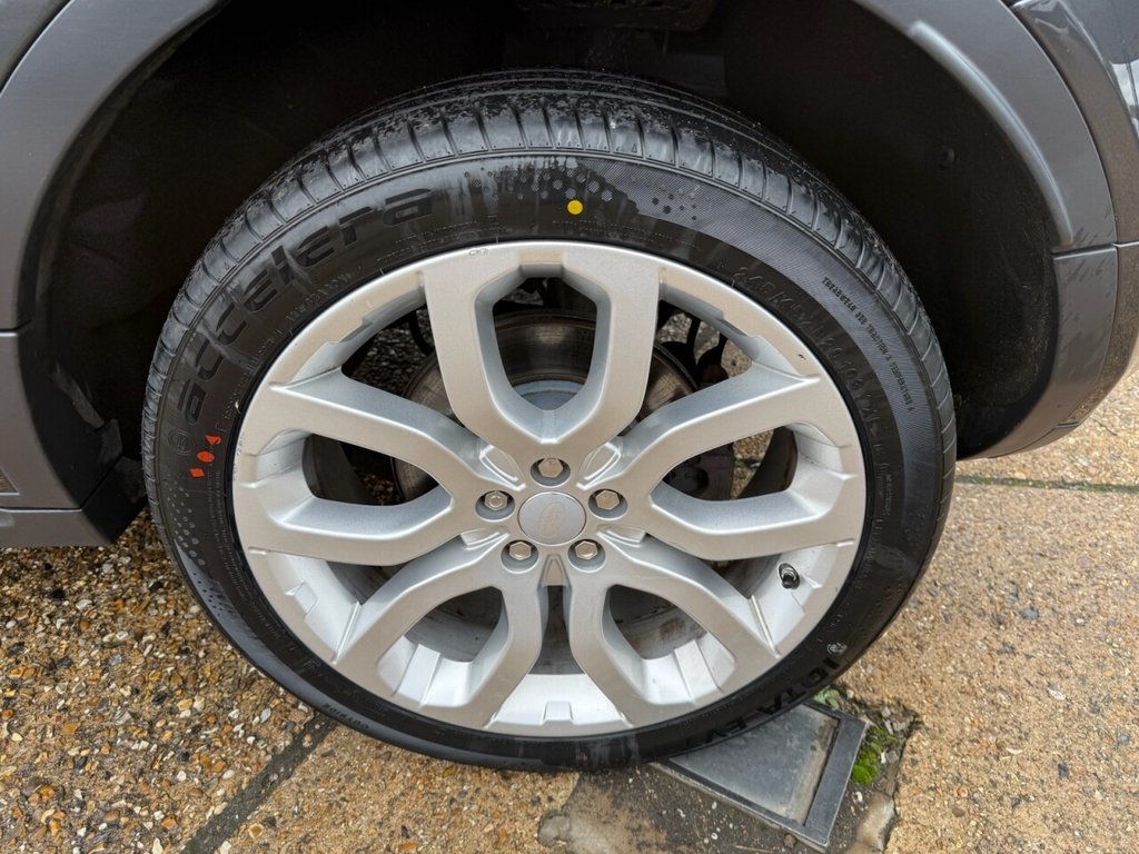 Used Land Rover Range Rover Evoque 2018 for sale - 76546646: Photo 11