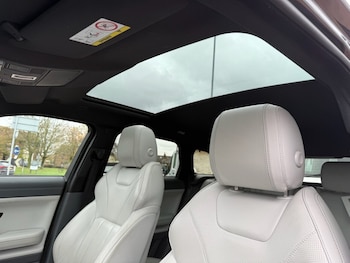 Used Land Rover Range Rover Evoque 2018 for sale - 76546646: Photo