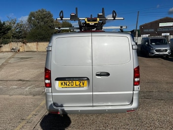 Used Mercedes-Benz Vito 2020 for sale - 76345744: Photo