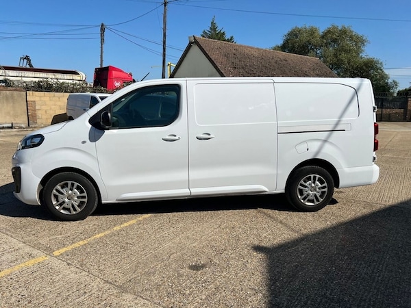 Used Vauxhall Vivaro 2022 for sale - 75986514: Photo 2