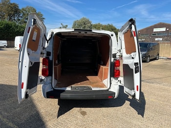 Used Vauxhall Vivaro 2022 for sale - 75986514: Photo 4