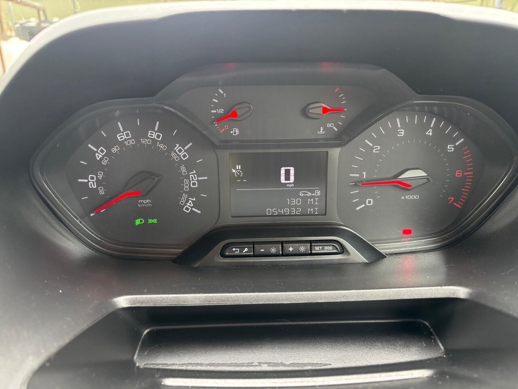 Used Peugeot Partner 2020 for sale - 76081026: Photo 7