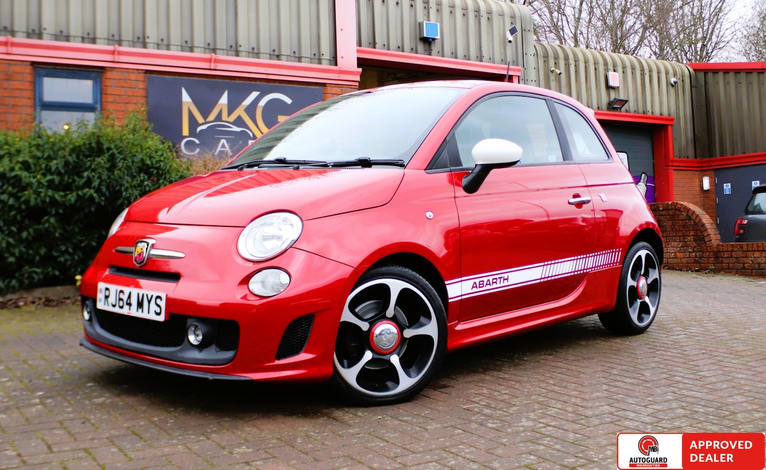 Used Abarth 500 2015 for sale - 77721600: Photo 2