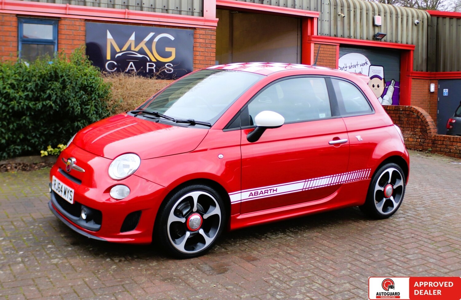 Used Abarth 500 2015 for sale - 77721600: Photo 6