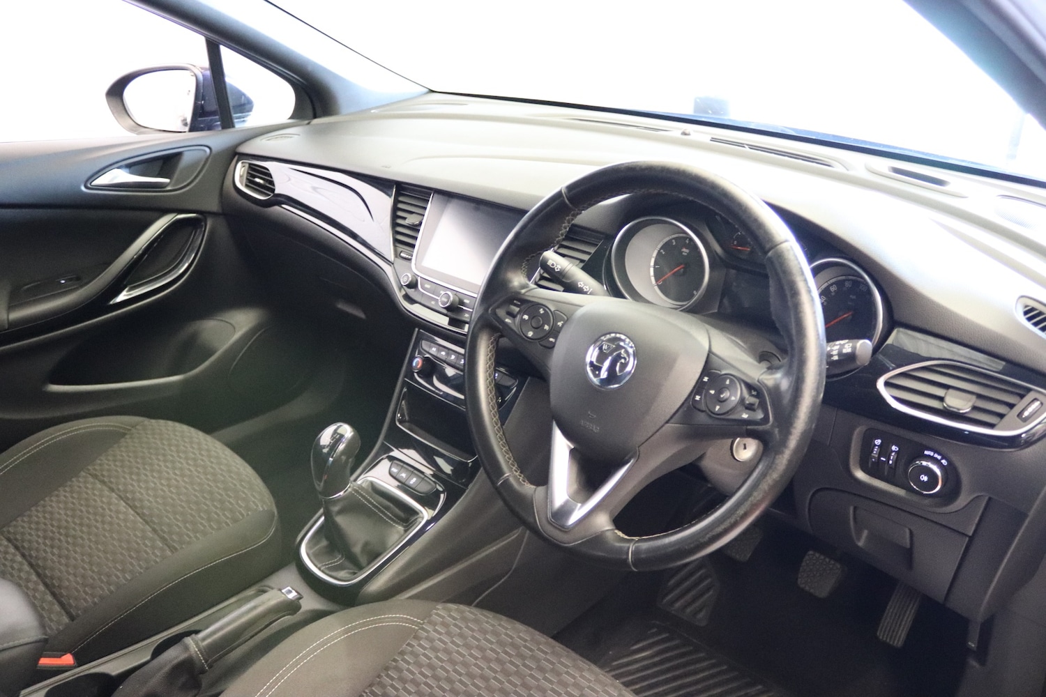 Used Vauxhall Astra 2017 for sale - 77298655: Photo 11