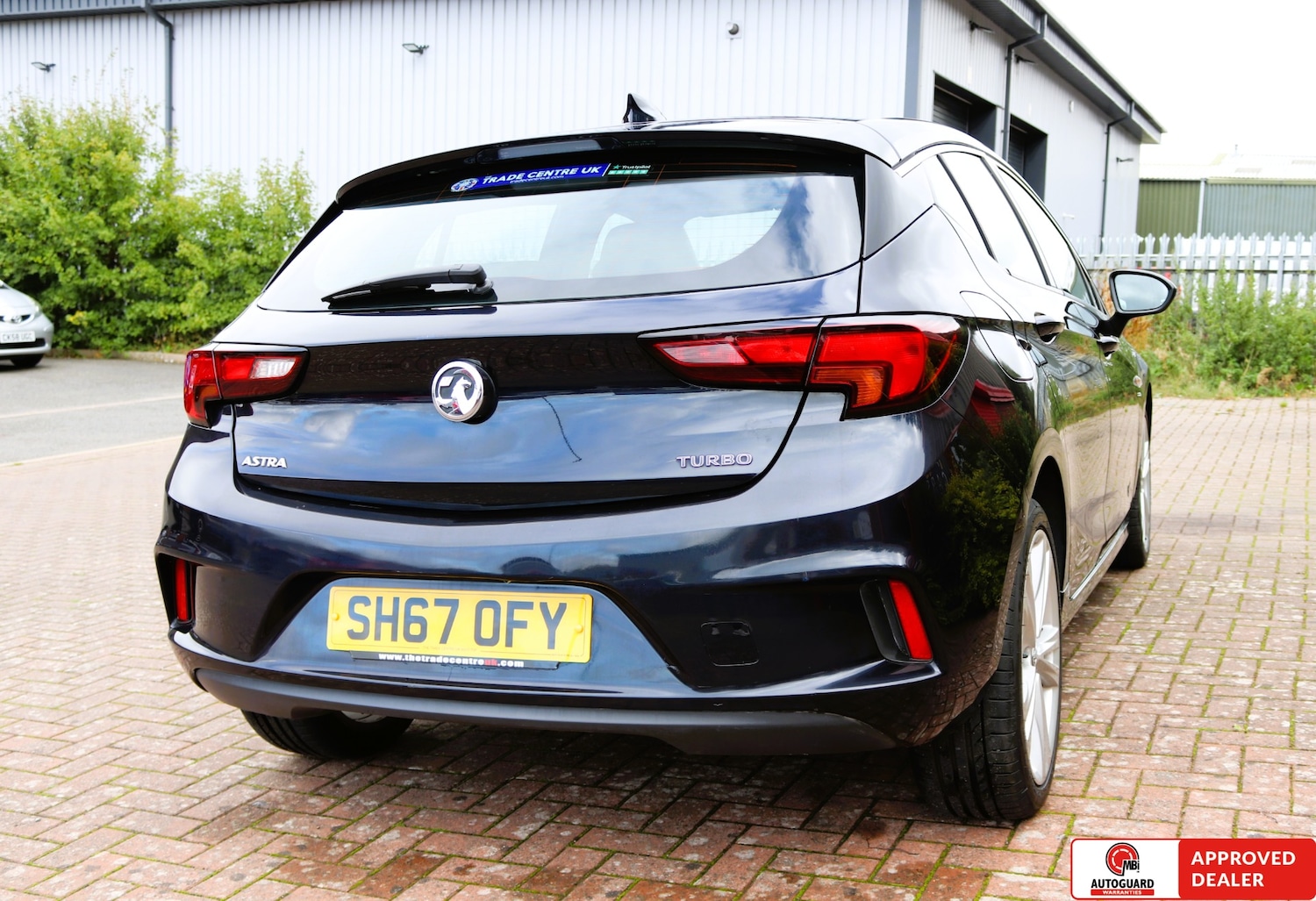 Used Vauxhall Astra 2017 for sale - 77298655: Photo 7