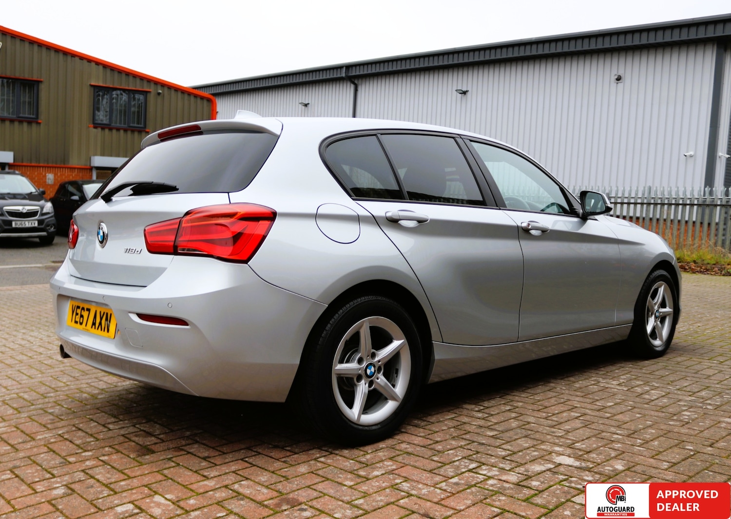 Used BMW 1 Series 2017 for sale - 77417963: Photo 2