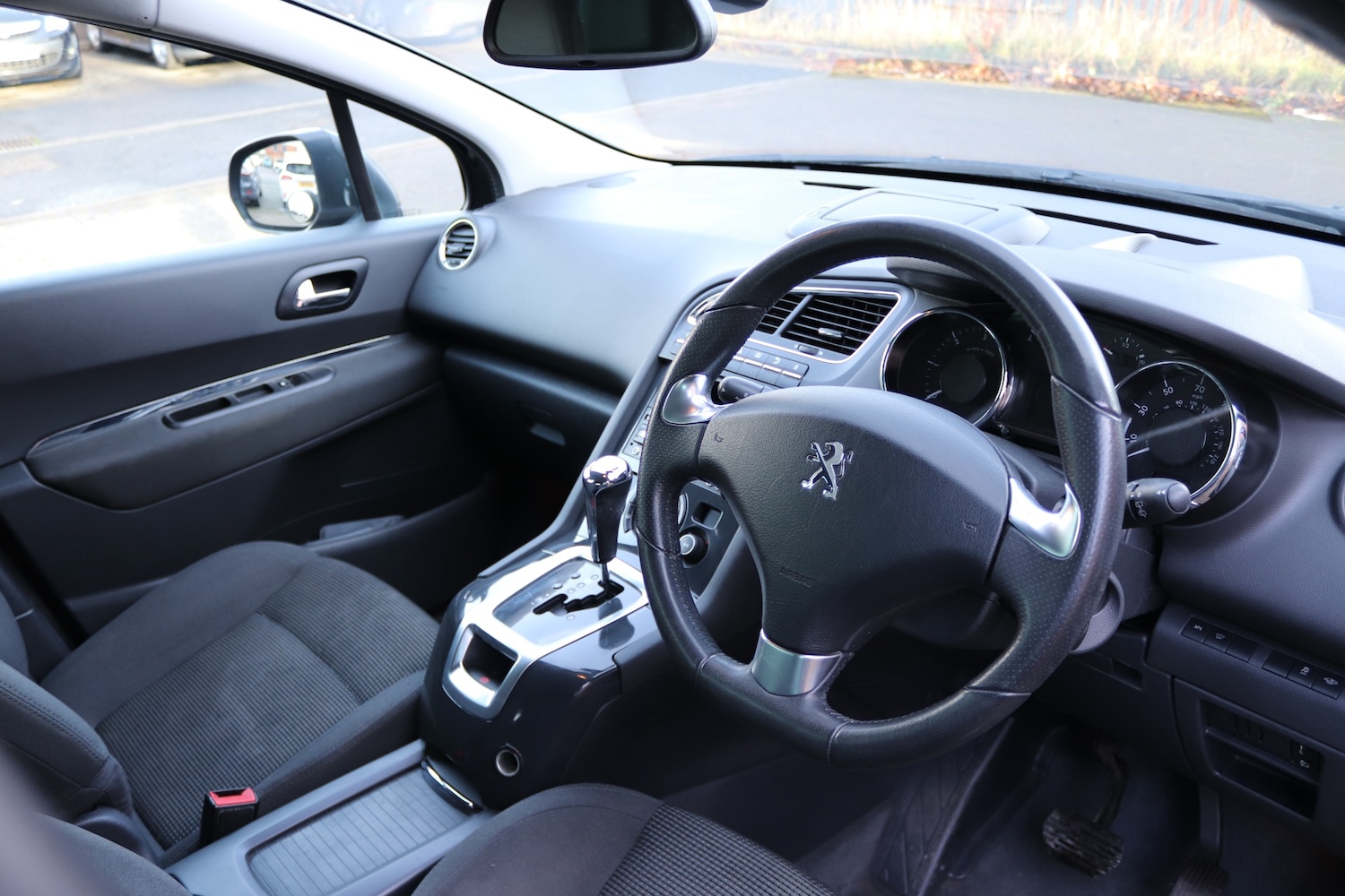 Used Peugeot 5008 2016 for sale - 77298638: Photo 13