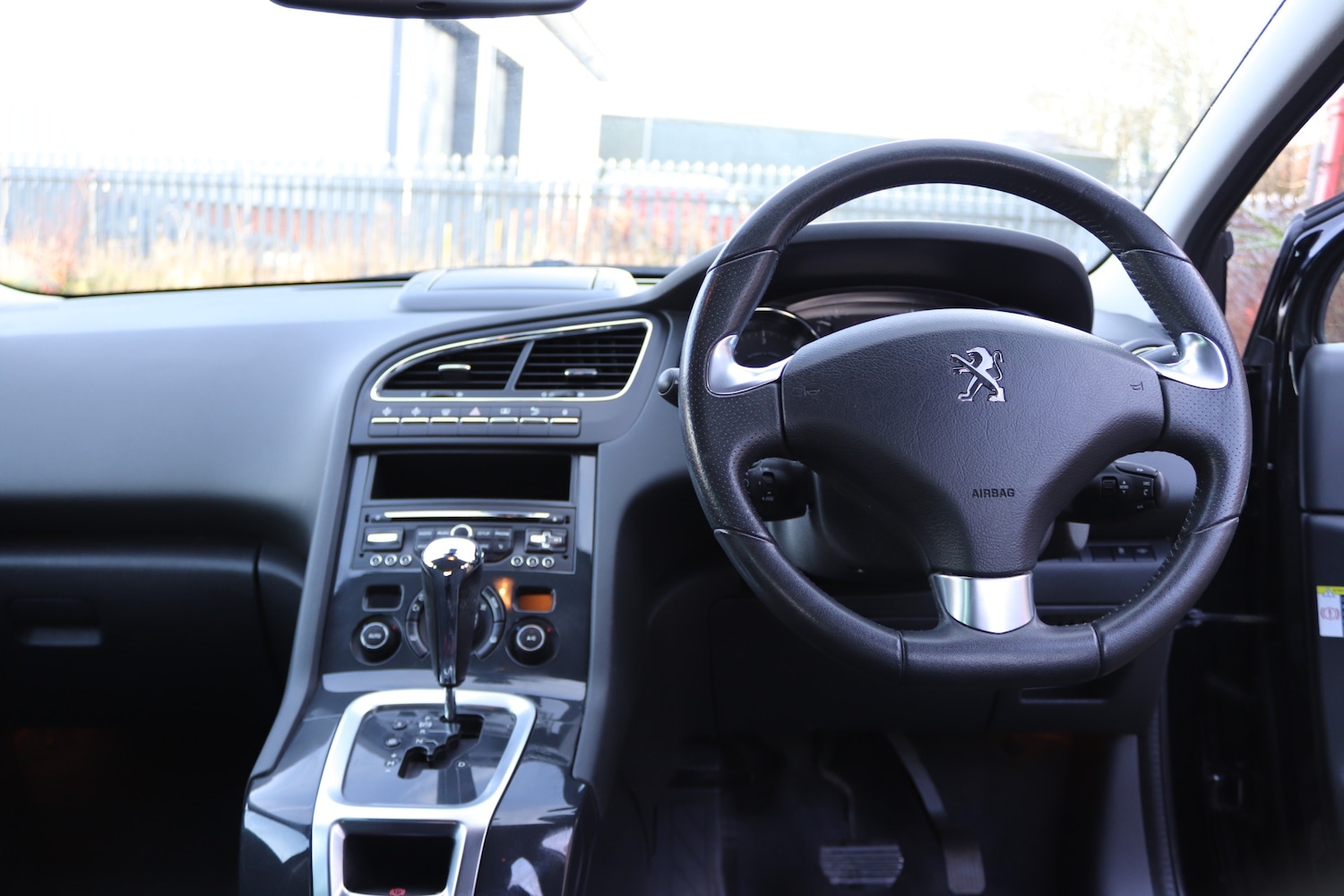 Used Peugeot 5008 2016 for sale - 77298638: Photo 15