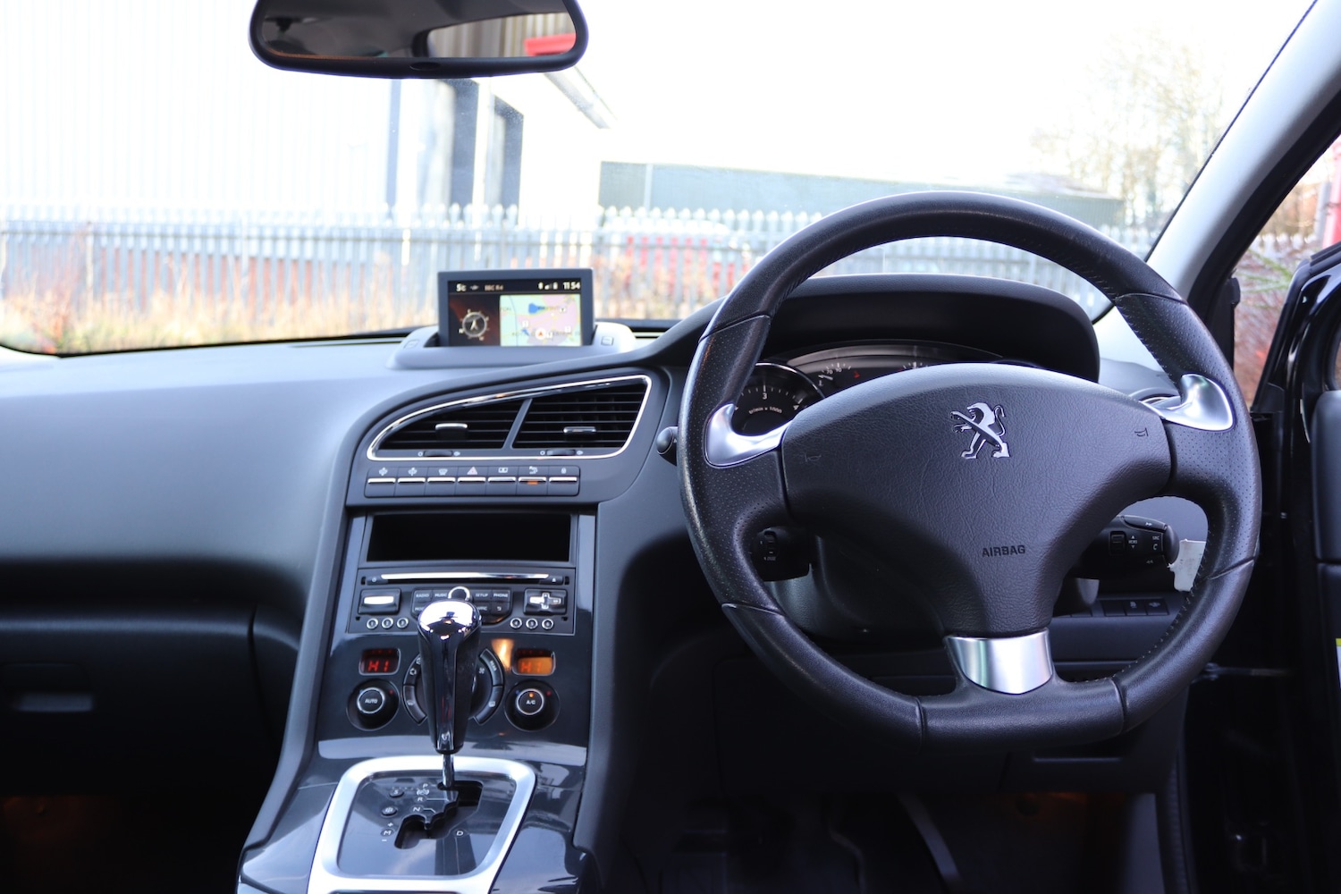 Used Peugeot 5008 2016 for sale - 77298638: Photo 16