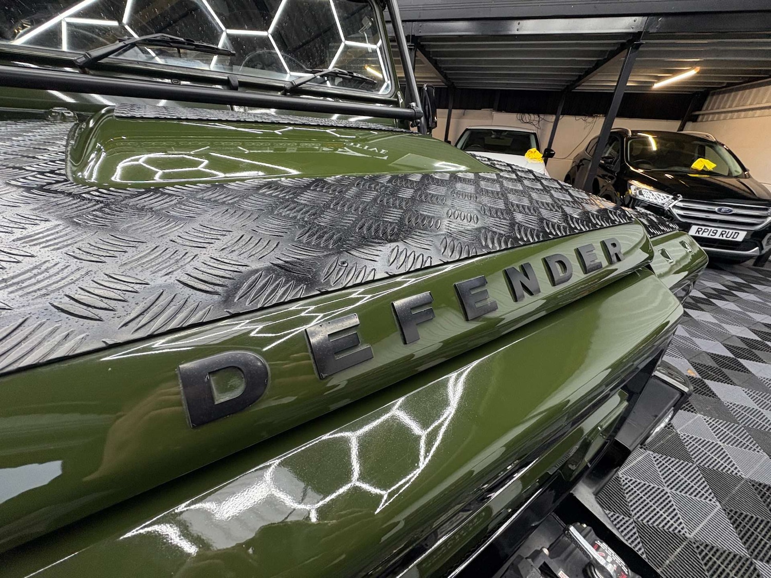 Used Land Rover Defender 2014 for sale - 77547708: Photo 27