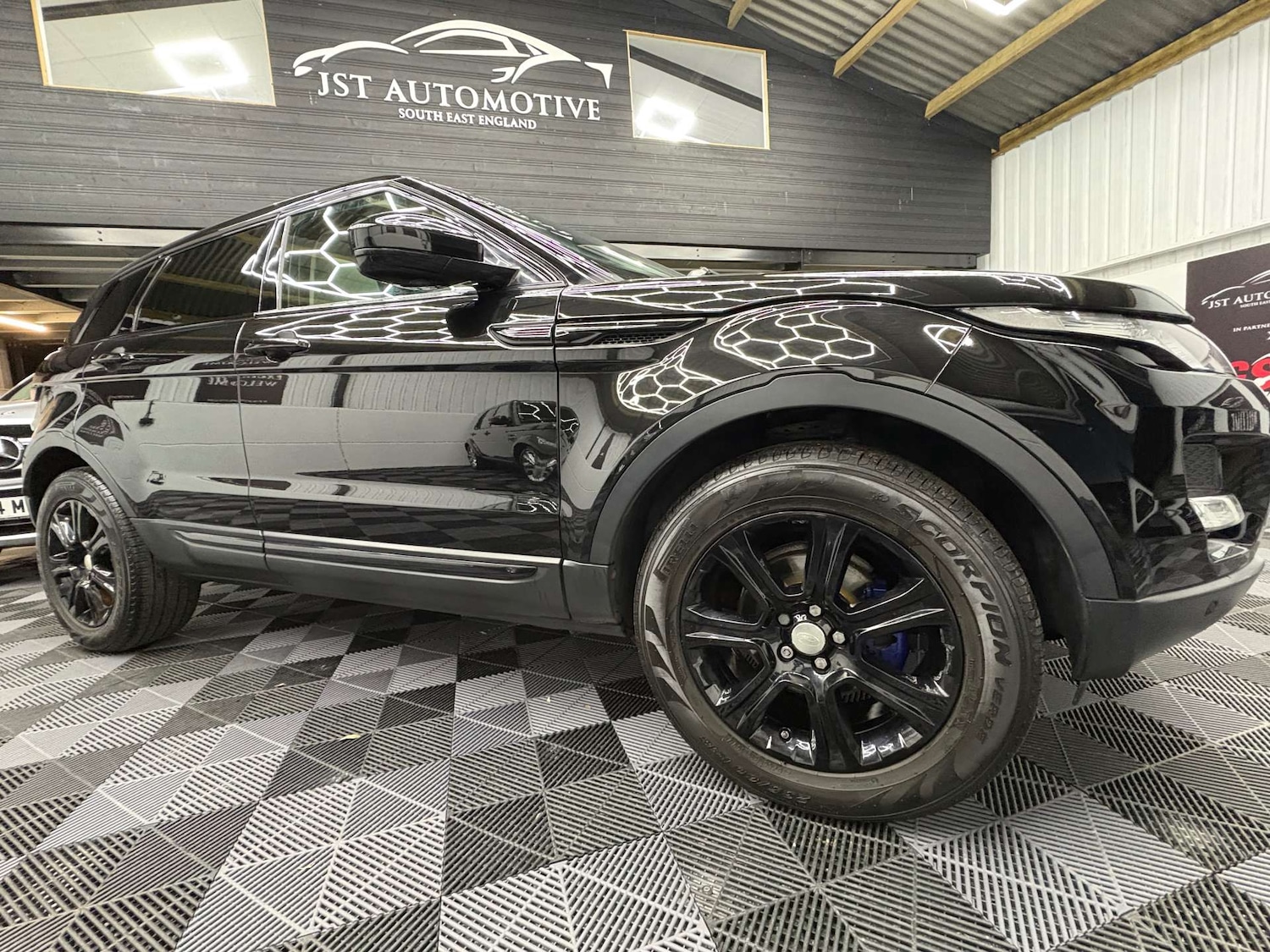 Used Land Rover Range Rover Evoque 2014 for sale - 76698027: Photo 10